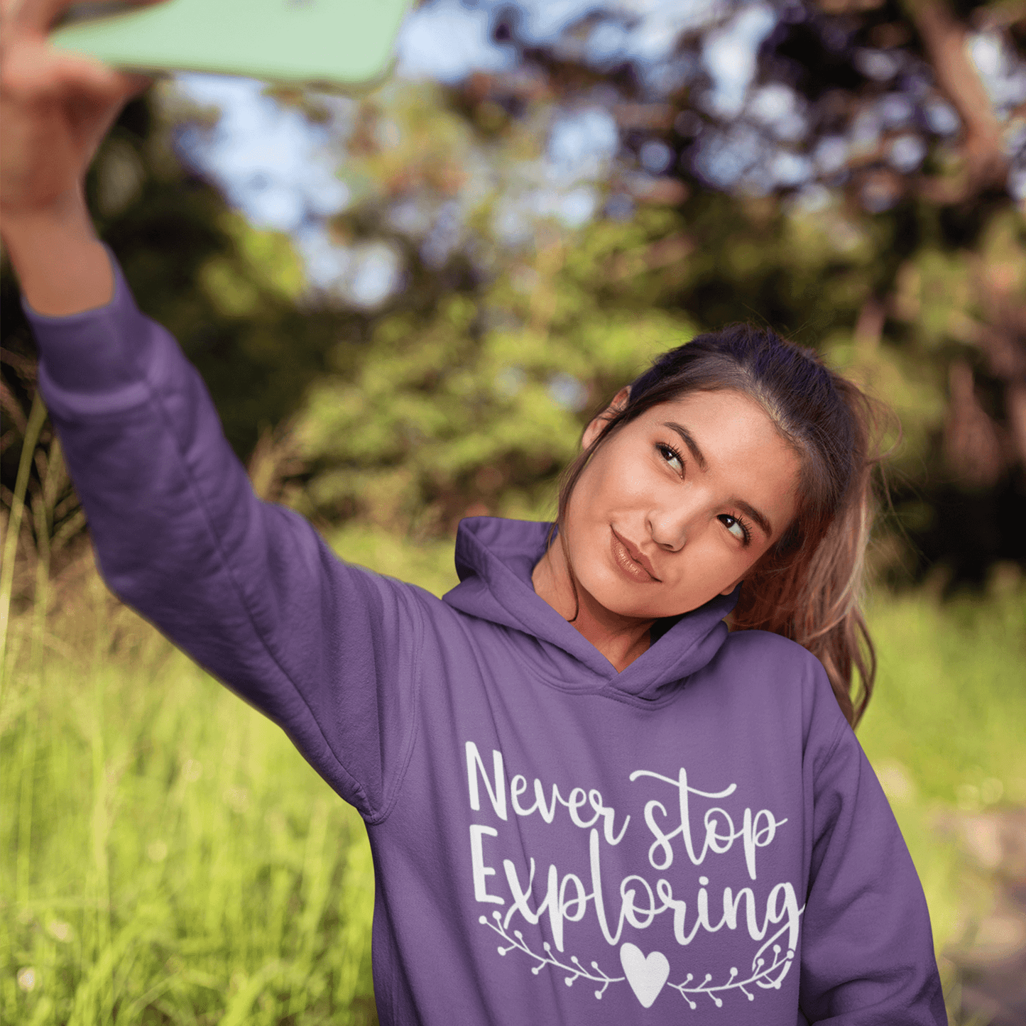 Never Stop Exploring Women's Hoodie Heavy Sweatshirt